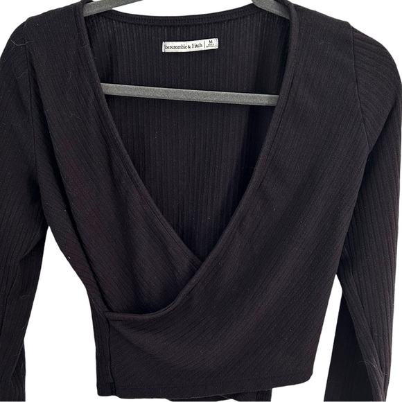 Abercrombie & Fitch Y2K Black Wrap Top Ribbed Knit Size Medium - Picture 4 of 7